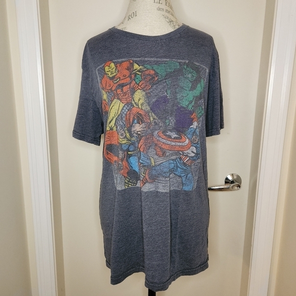 Avengers retro comic tshirt Collectabilitees - Picture 1 of 7